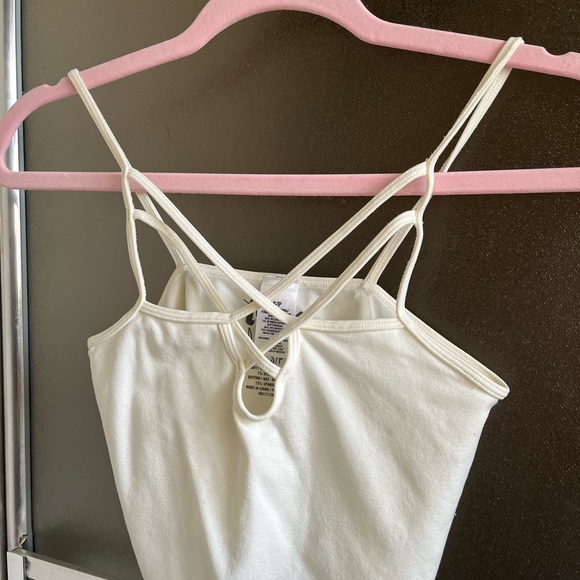 TOKYO DARLING WHITE STRAP CROP TOP - Picture 2 of 5